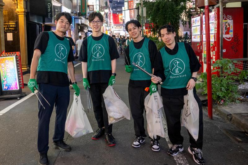 7月18日歌舞伎町お掃除画像