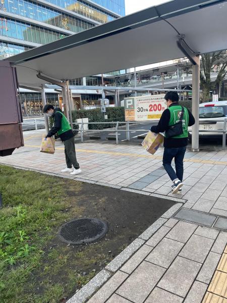 12月朝活中央駅ゴミ拾い画像