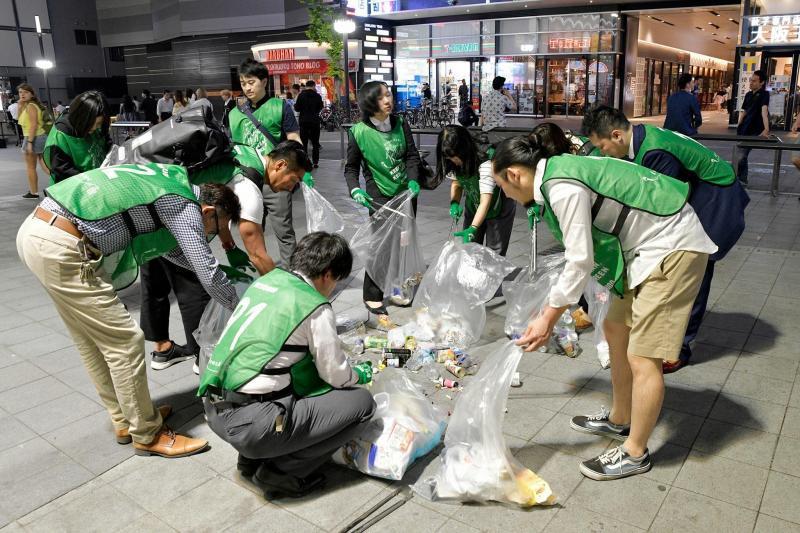6月4日歌舞伎町お掃除画像