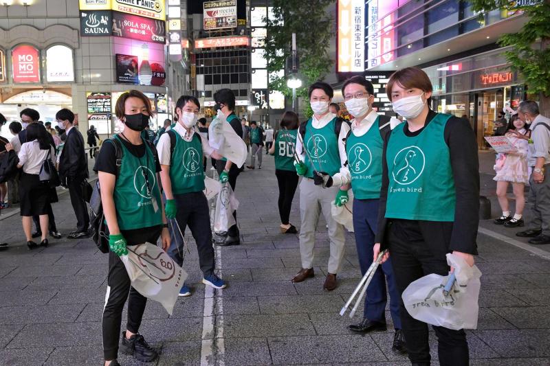 10月3日歌舞伎町お掃除画像