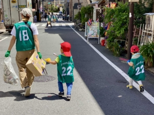 子供たちの自分たちのペースで丁寧に拾ってくれました。