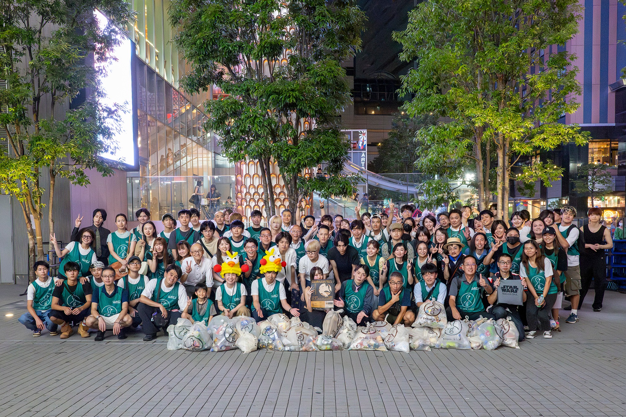 グリーンバード歌舞伎町チーム史上最多！？80人超のゴミ拾い！