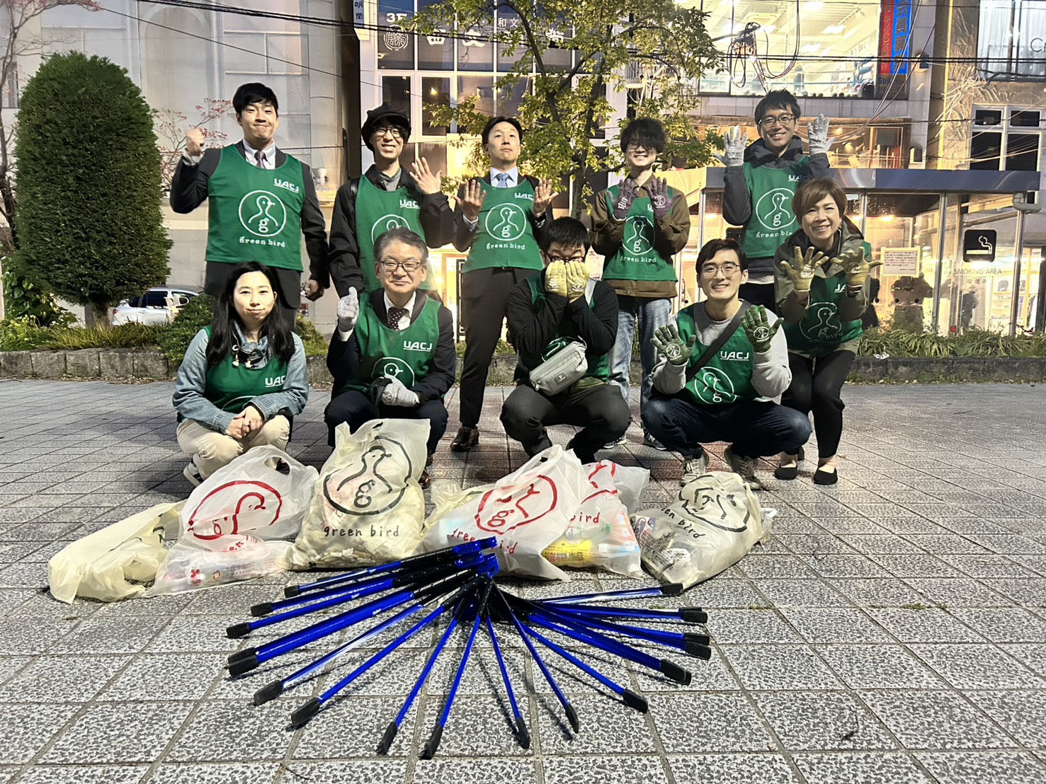 ＼ 4/8 カミハチまちなかおそうじを実施しました〜 ／