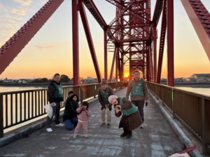 昇開橋で初日の出