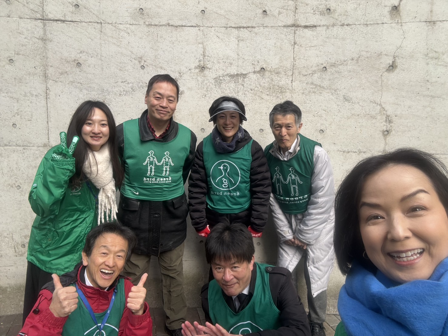 雪の残るゴミ拾い活動