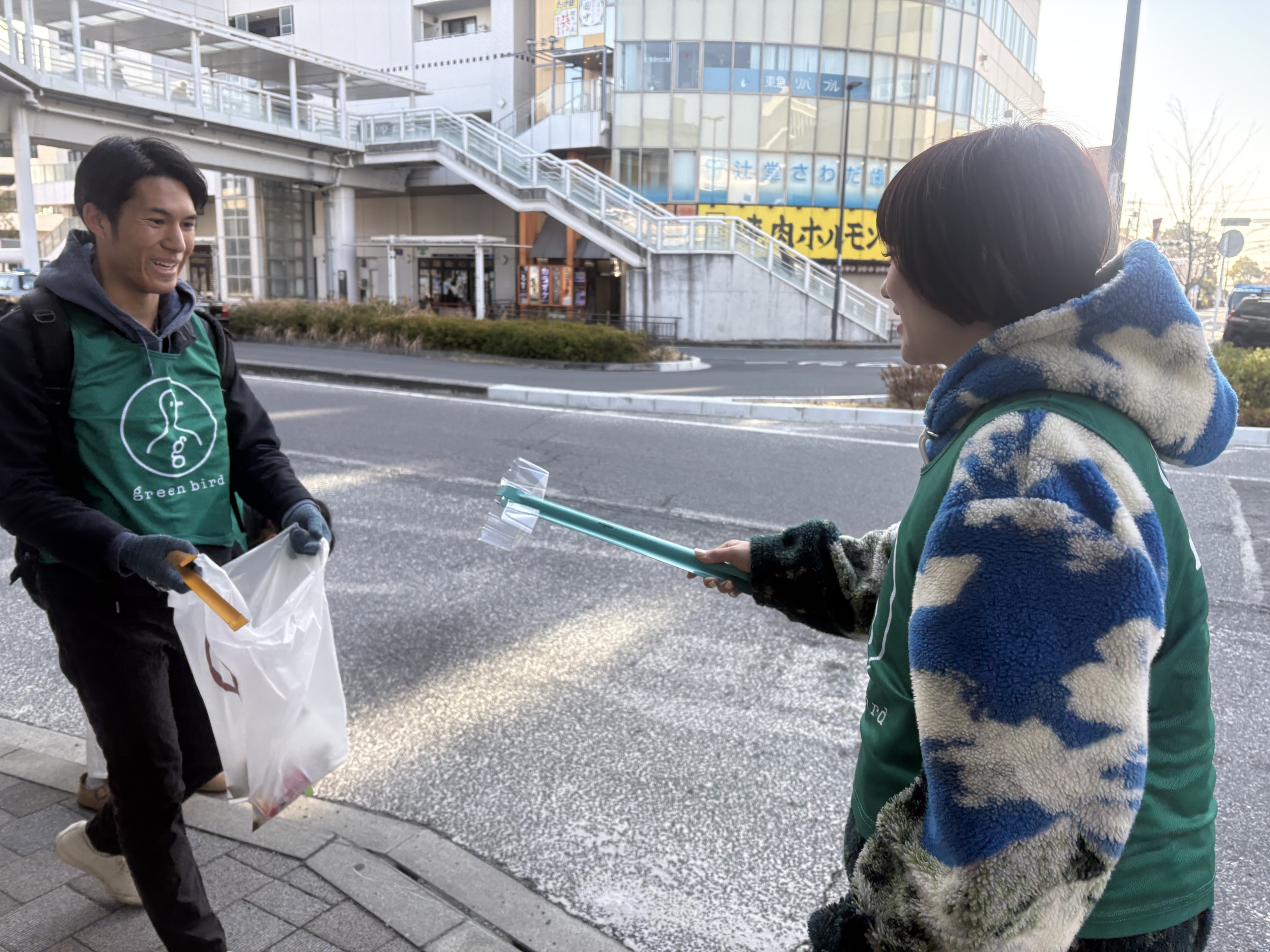 辻堂駅街ごみ拾い
